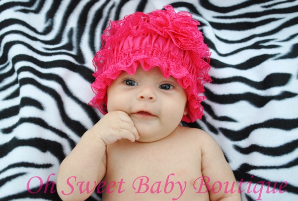 Lace Beanie Hot Pink